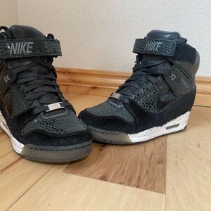 Nike Black High-Top Sneakers